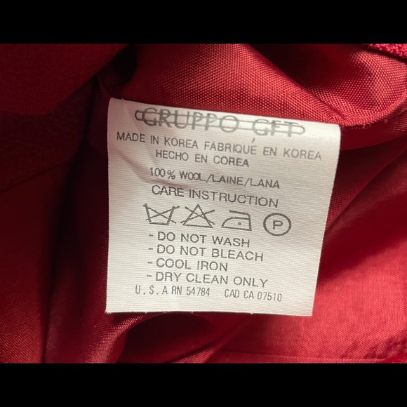 Emanuel Ungaro Red Jacket.  Size 4/38 - Picture 4 of 7